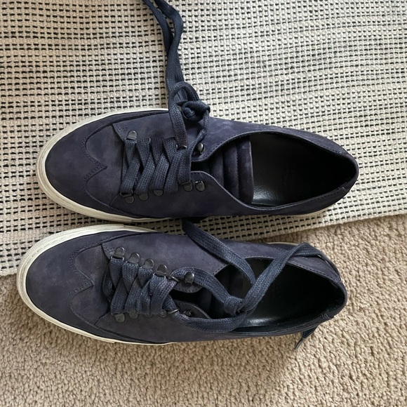 VALAS!! Blue & Real Leather - Picture 2 of 4